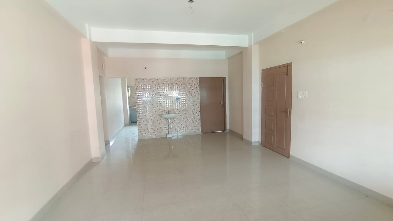 Unfurnished 3bhk in Ajanta Path, Beltola, Guwahati, Assam, India for Rent
